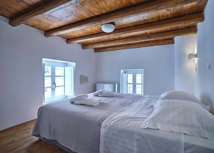 Apartment Retreat - The Happy Parikia (Paros)