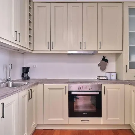 Retreat - The Happy Apartment Parikia (Paros)