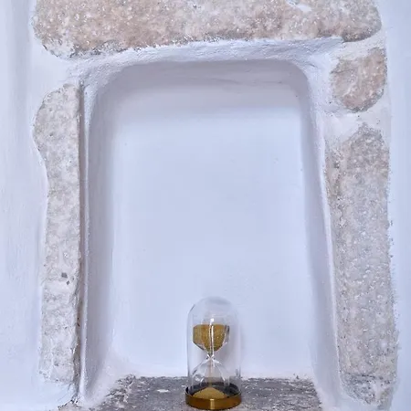 Apartment Retreat - The Happy